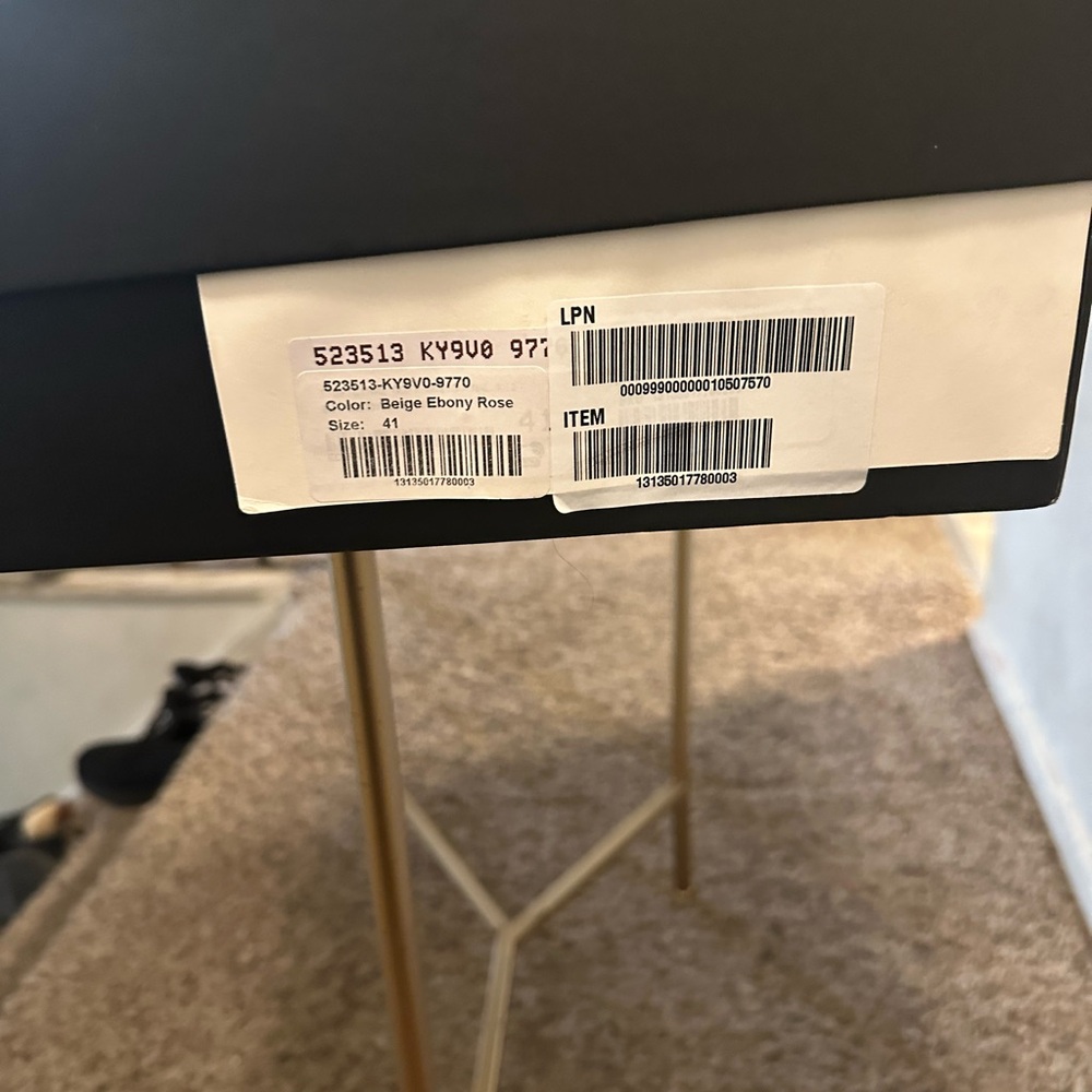 Gucci Monogram Brown Boots - Picture 2 of 5